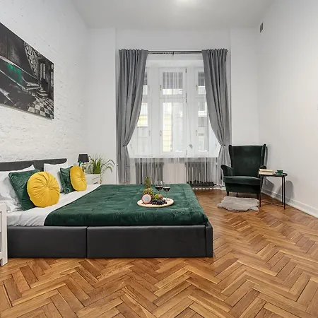 Lumina Bright In The Center Apartment *