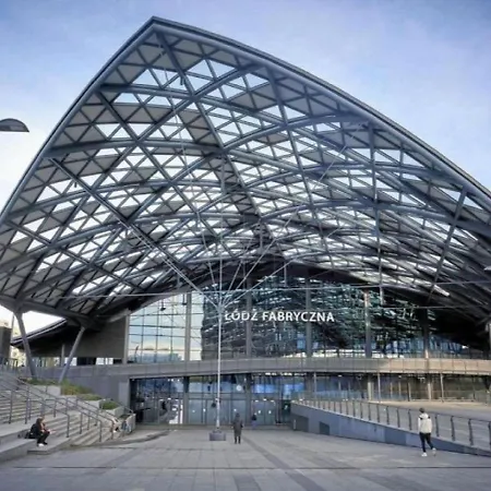 Lumina Bright In The Center