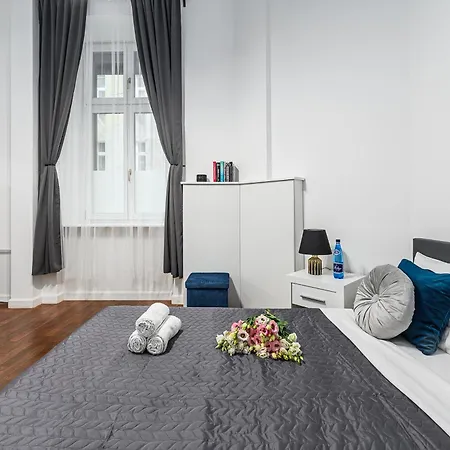 Lumina I 3-room With Parking I 100m2 I Coffee Maker I Center Lodž