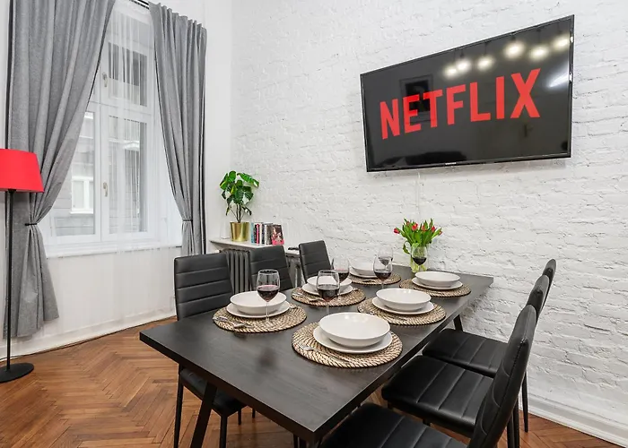 Lumina Bright In The Center