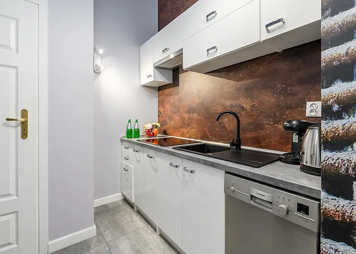 Lumina Bright In The Center