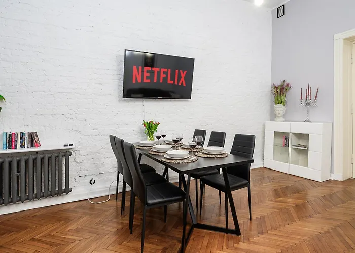 Lumina Bright In The Center Lejlighed